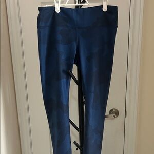 ALO Yoga Navy Camouflage Leggings